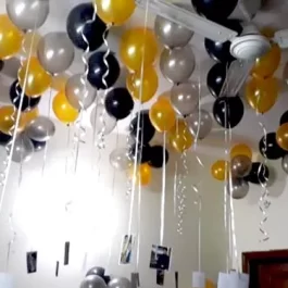 Balloon Shock Decoration